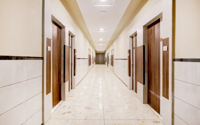 Super Townhouse Vasai Express Highway Formerly Majestic Inn