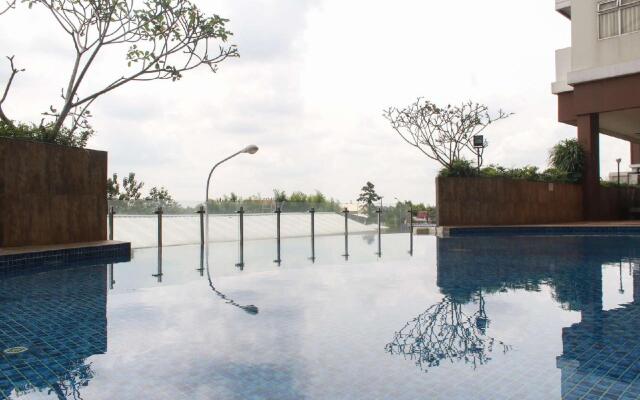 RedDoorz Apartment @ Serpong Green View