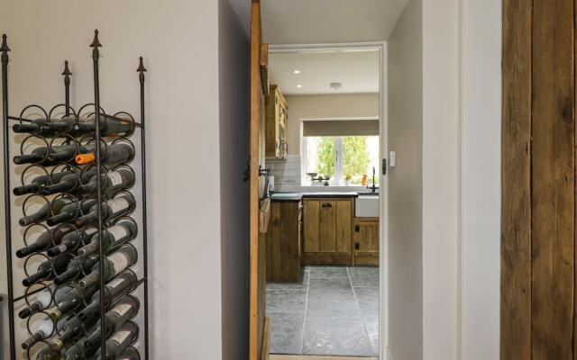 Bridgend House B & B