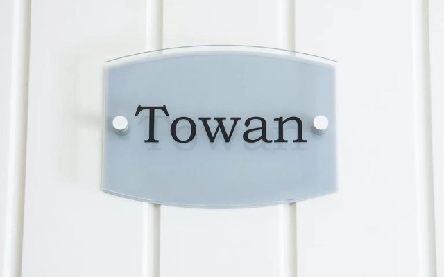 Plume Of Feathers B&B