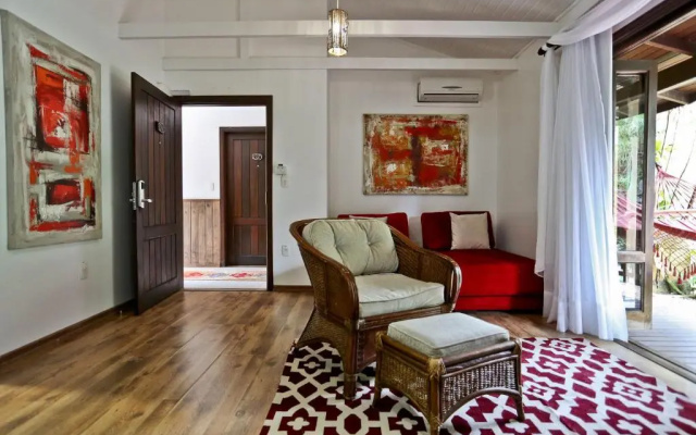 Praia do Estaleiro Guest House