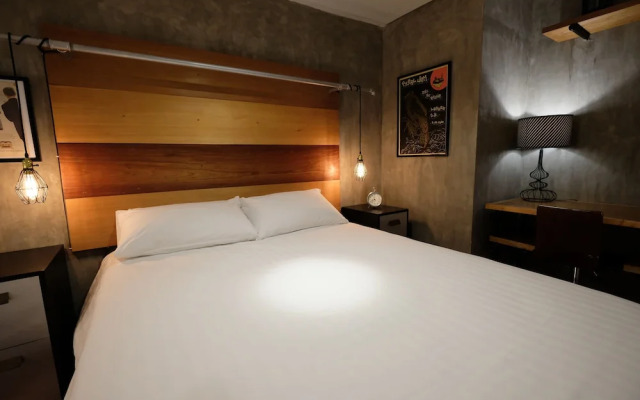Eton Residences by StayHome Asia