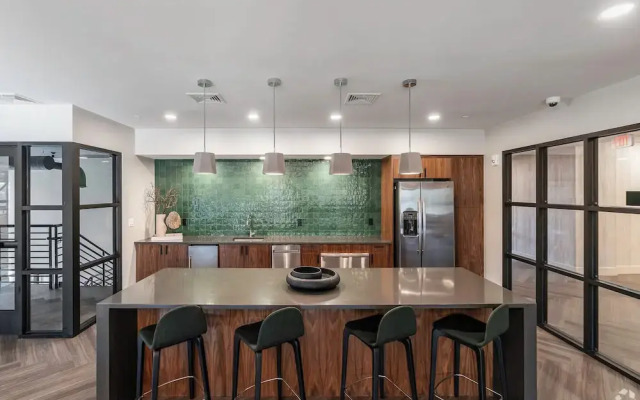 Luxury Apartments by Hyatus Boston Somerville