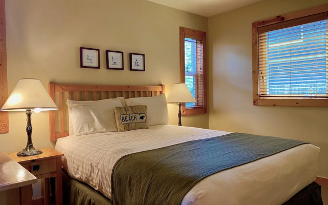 Lighthouse Inn