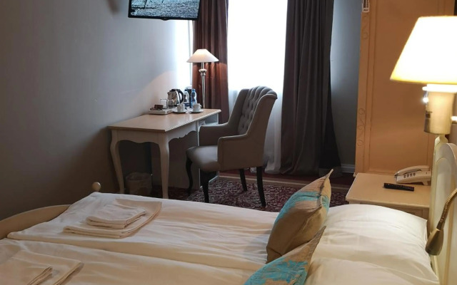 Riviera Resort Modlin Airport