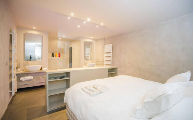 NE5T Suites & Spa