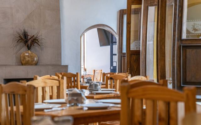 Hotel Meson de Isabel