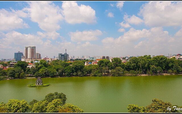 Thang Long Opera Hotel