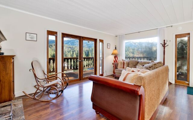 Yosemite Slope Views #2243