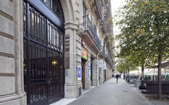 Plaza Catalunya Guest House