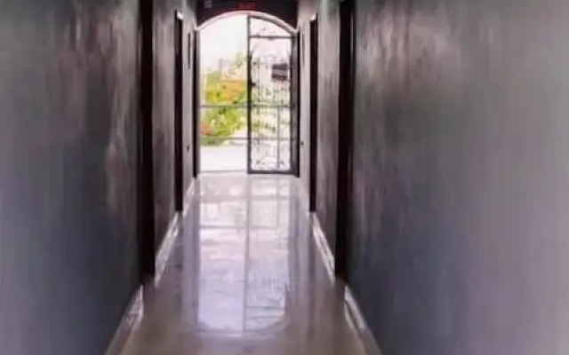 Hotel Coastalbay 2