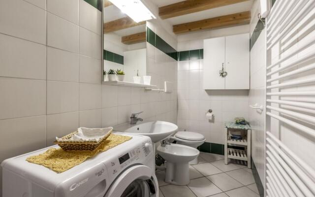 RIZZI SERGIO - Three room apartment. (022036-AT-066432)-412 RIZZI SERGIO