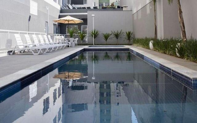 Maravilhoso Apartamento Em Frente Ao Metrô Brás !