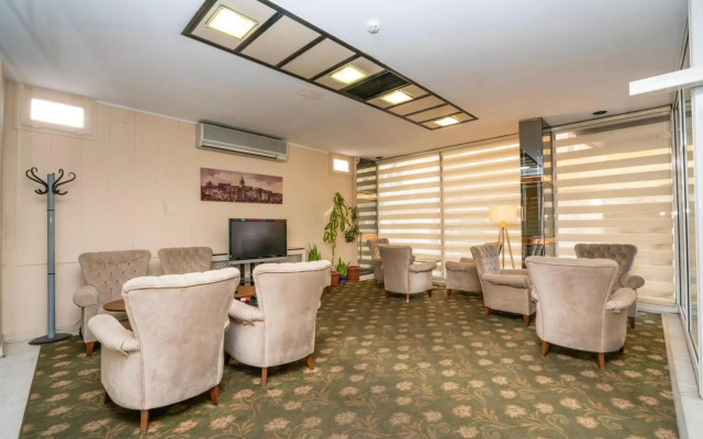 Grand Rei̇s Hotel