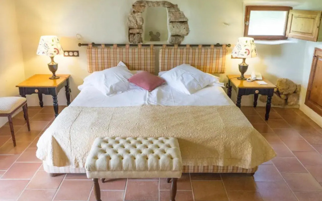 Reserva Rotana Hotel