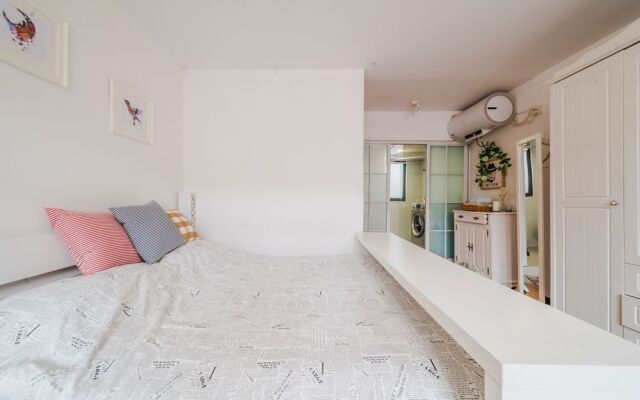 Cozy Apartment Best Location 302 – Guest Rooms – Shanghai