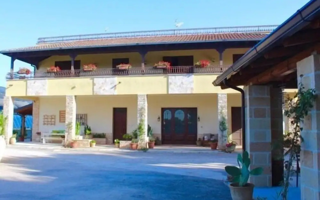 Gli Allori - Fuga dalla Città