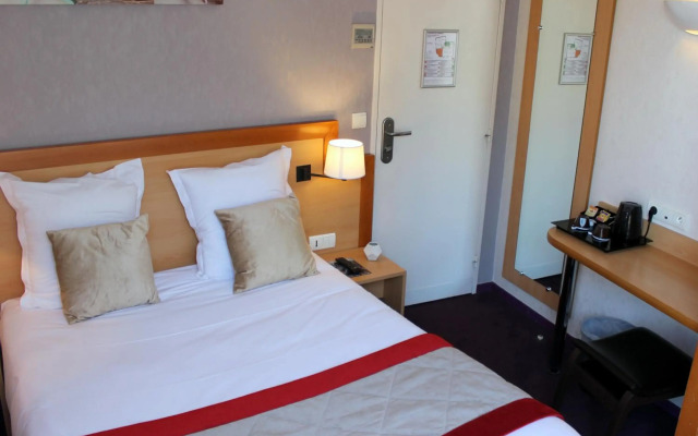 Hotel du Chemin Vert Paris