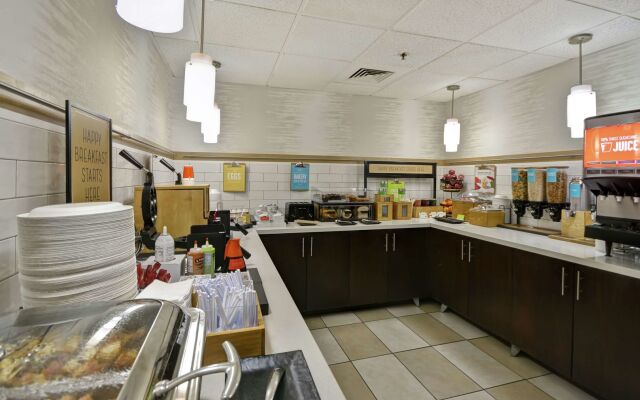 Hampton Inn Detroit/Madison Heights/South Troy