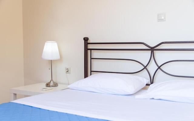 Efi Apartments