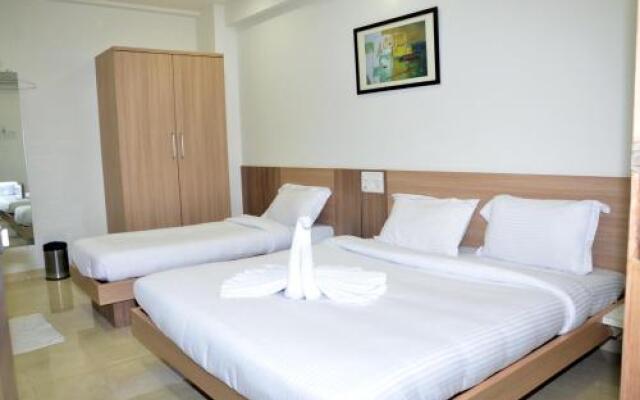Oyo 14455 Hotel Balaji Inn