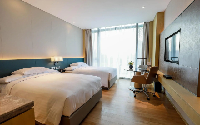 Courtyard by Marriott Shenzhen Bay