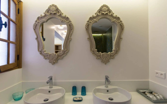 Hôtel Les Capucines - Saint Tropez