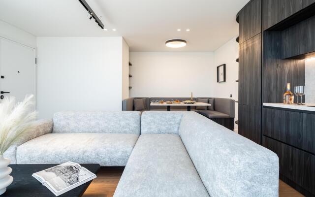 5BD Luxury Penthouse With Sea View