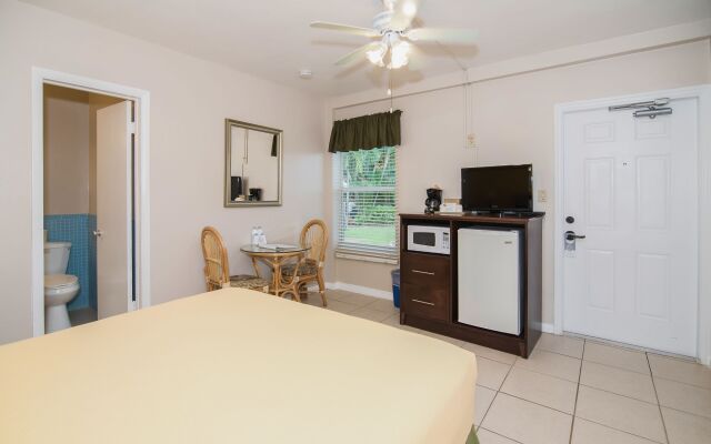 Fairways Inn of Naples