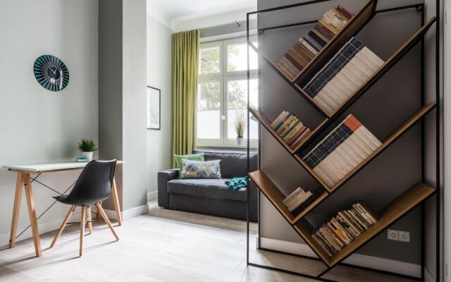 Sanhaus Apartments - 13 Chopina Street