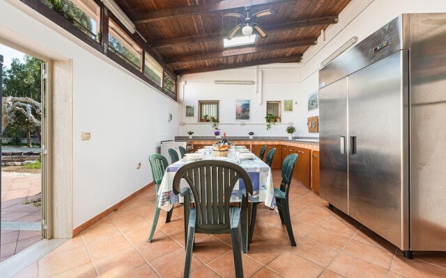 2763 Zeus Apartments - Villetta by Barbarhouse