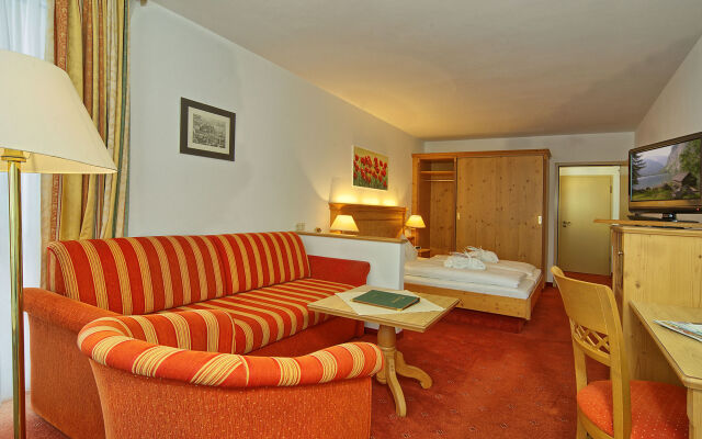 Alpenhotel Fischer - Adults Only