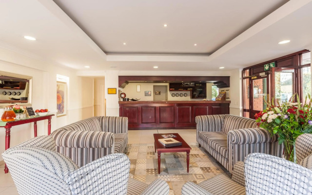 Courtyard Hotel Rosebank