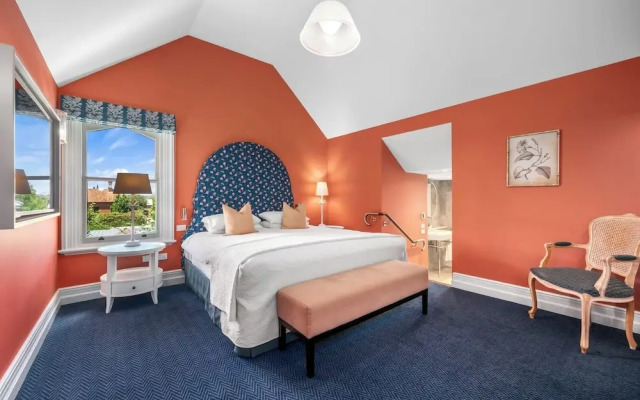 Yallungah Boutique Hotel by Travellers