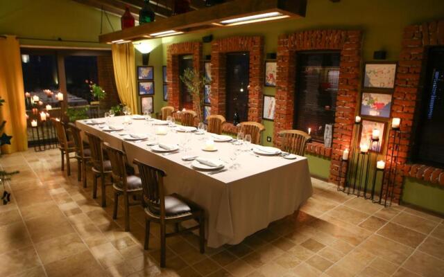 Zornitza Family Estate Relais & Chateaux