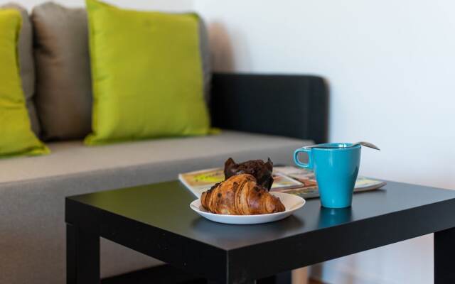 Little Home - Solec 79