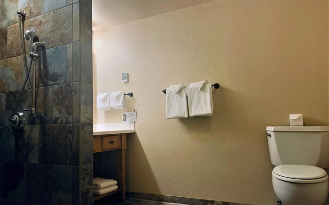 The Rockwell Inn (formerly the Lexington at Jackson Hole Hotel & Suites)