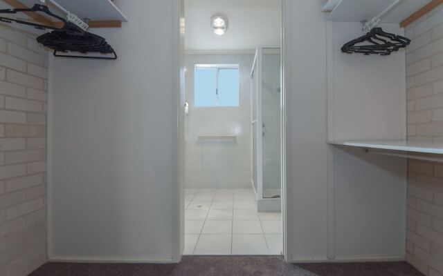 Classic View, 2/49 Victoria Parade