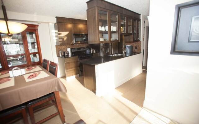 Corporate Suites of Calgary - Eightwelve