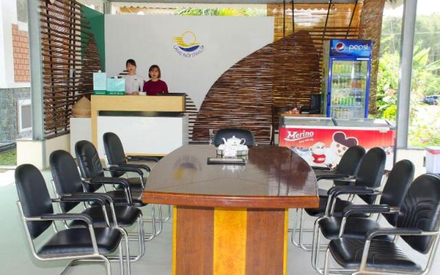 Lang Noi Tan Lap Hotel