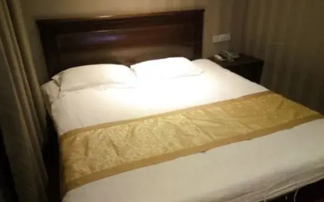 Shanghai Yatai Holiday Hotel (Yushu Road)