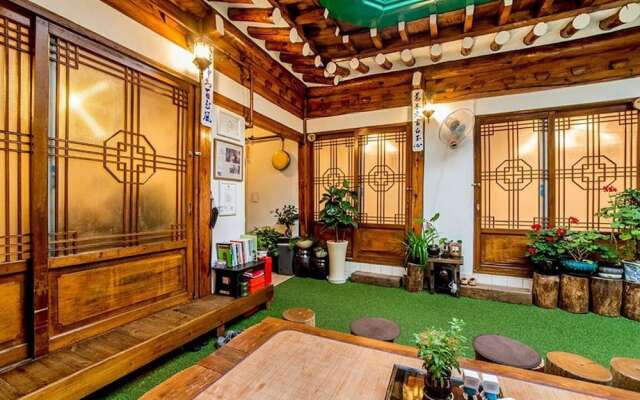 Hue Hanok Guesthouse