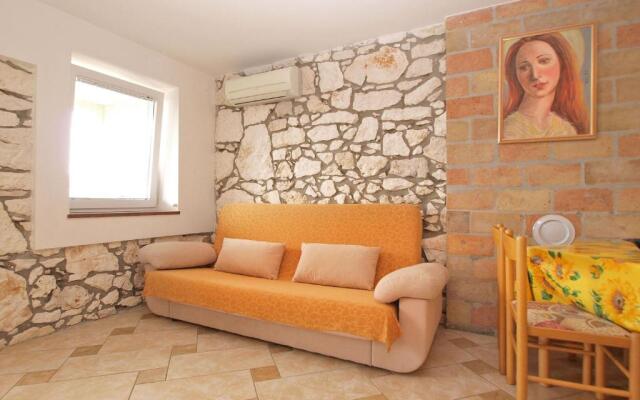 Apartments Kristina 1531