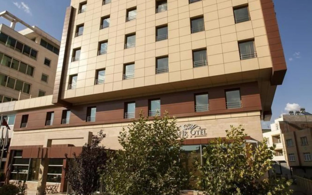 Safir Hotel