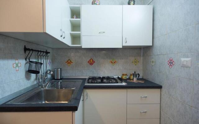 Bobbò House III, a balcony in the heart of Naples