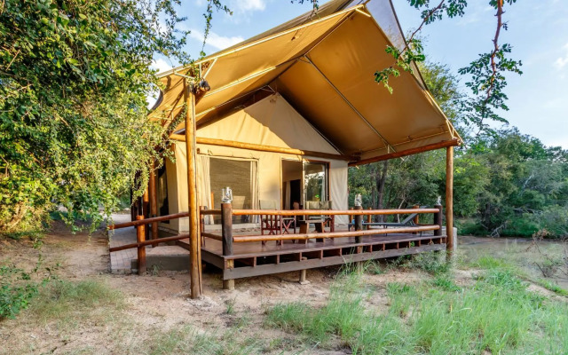 Phelwana Game Lodge