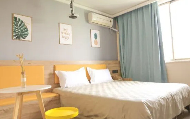 Box Space Xinzhiwan Hotel (Shanghai Bay University City Branch)