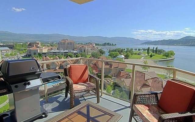Sunset Waterfront Resort by KelownaGo