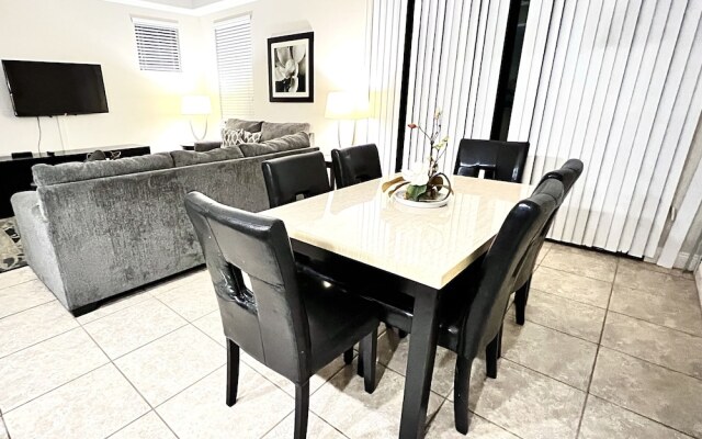 8225rb-the Fountains At Championsgate 4 Bedroom Townhouse by RedAwning