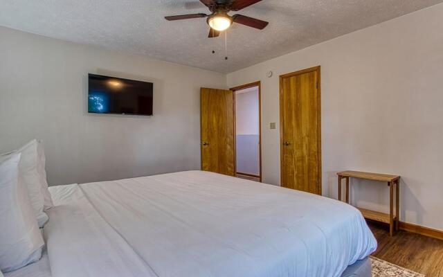 Pinecrest Townhomes